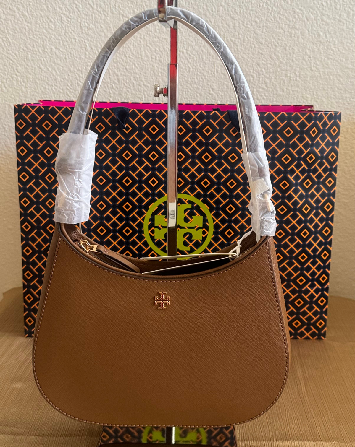 NWT Tory Burch Emerson Saffiano Leather Shoulder Bag in Gold/Moose